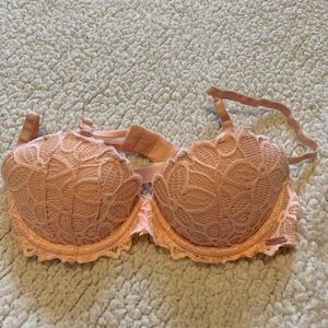 PINK Victoria's Secret light pink lace flower Bra